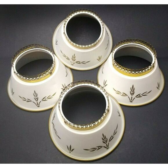 Vintage White And Gold Small Tole Lamp Shades Set Of 4 - Picture 3 of 7